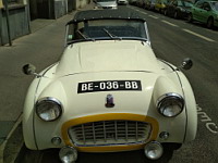 Triumph TR3 Coupé cabriolet, blanche (1955-62)(Lyon, 2020-06) (05)